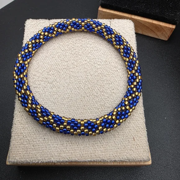Blue and Gold Beaded Bracelet (S3045) - Picture 1 of 1